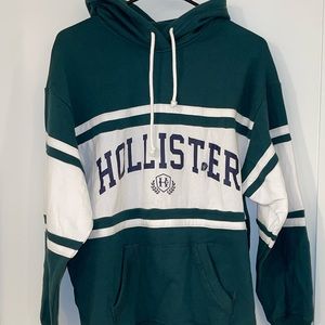 NWT Hollister size S green hoodie